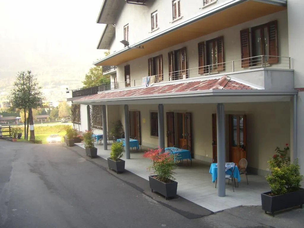 Albergo Il Castellino Boario Terme 酒店