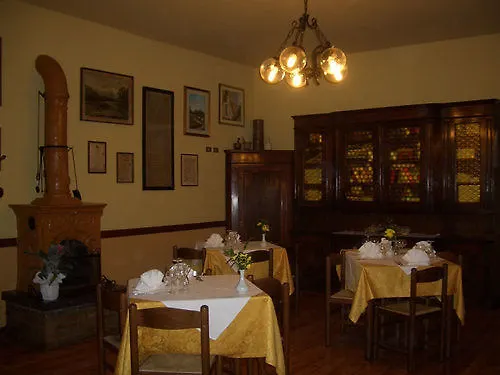 酒店 Albergo Il Castellino Boario Terme