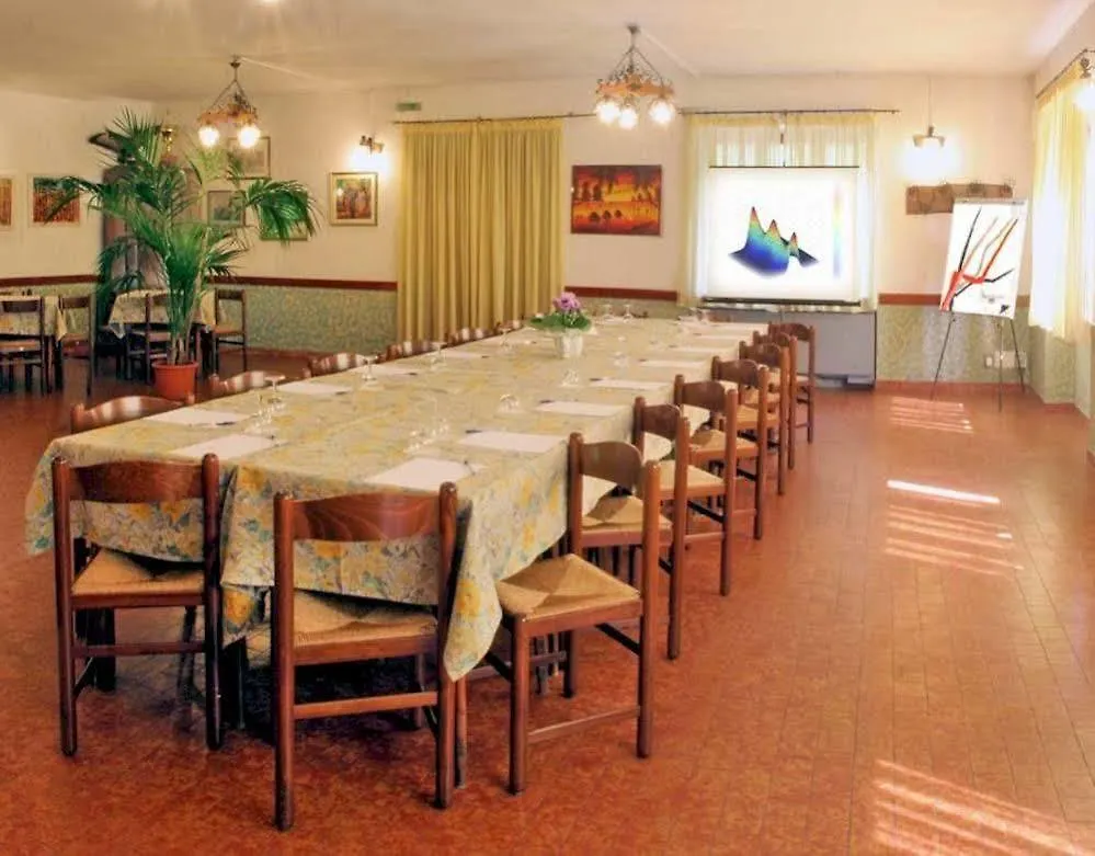 Albergo Il Castellino Boario Terme 酒店